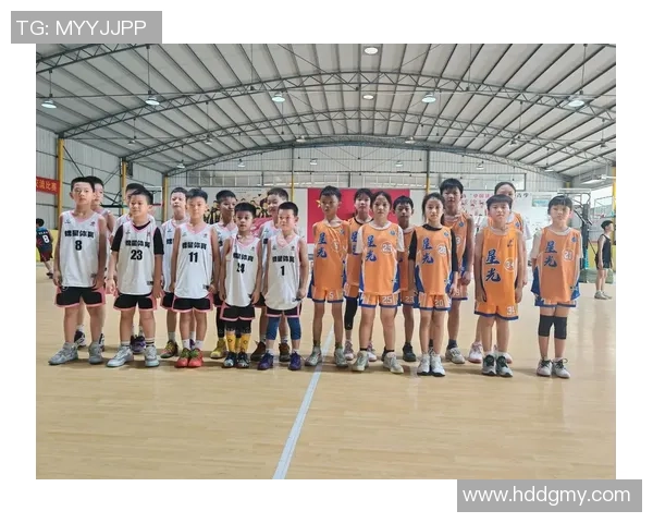 五岁男孩如何快乐学习篮球技巧培养运动兴趣与团队合作精神